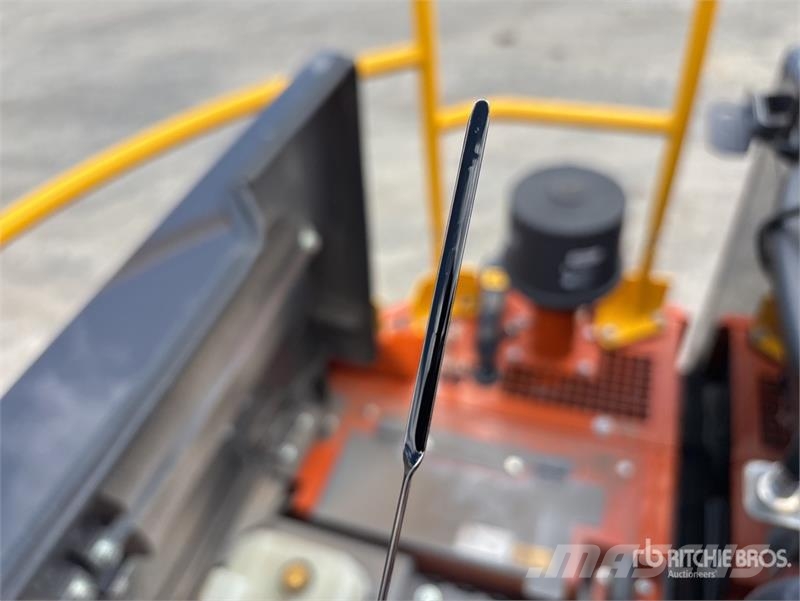 Hitachi ZX135US-7 Tracked Excavator Εκσκαφείς με ερπύστριες