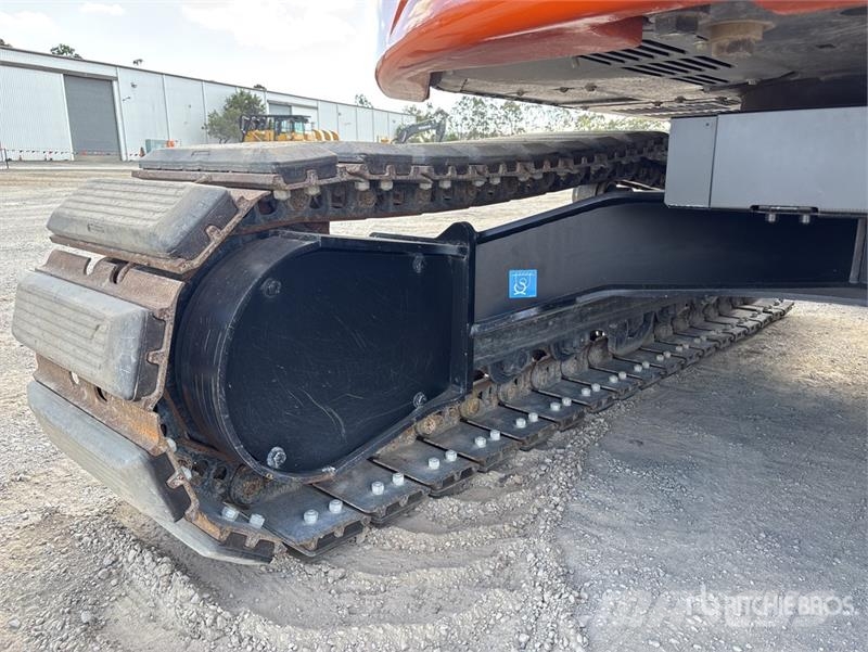 Hitachi ZX135US-7 Tracked Excavator Εκσκαφείς με ερπύστριες