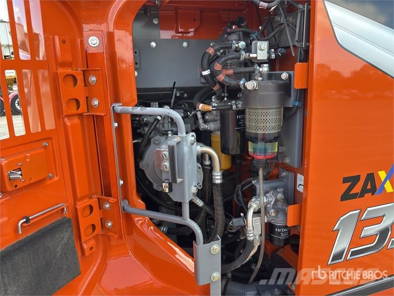 Hitachi ZX135US-7 Tracked Excavator Εκσκαφείς με ερπύστριες