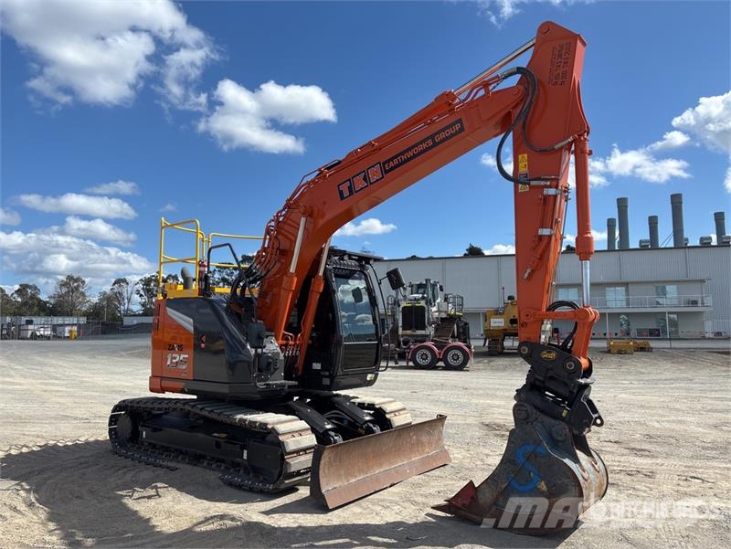 Hitachi ZX135US-7 Tracked Excavator Εκσκαφείς με ερπύστριες