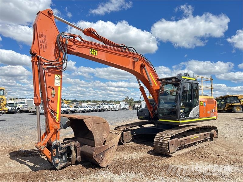 Hitachi ZX210LC-5B Tracked Excavator Crawler excavators