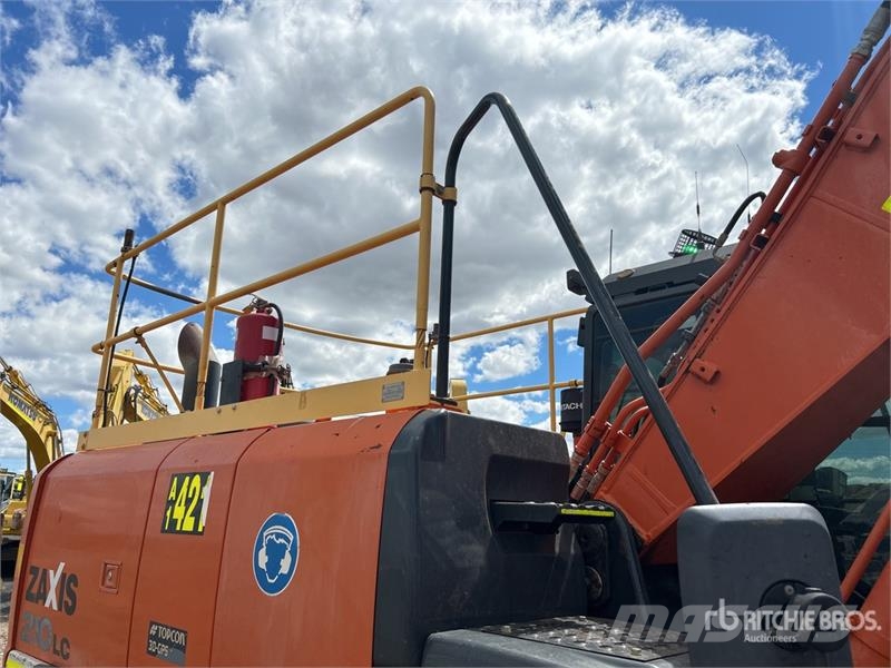 Hitachi ZX210LC-5B Tracked Excavator Crawler excavators