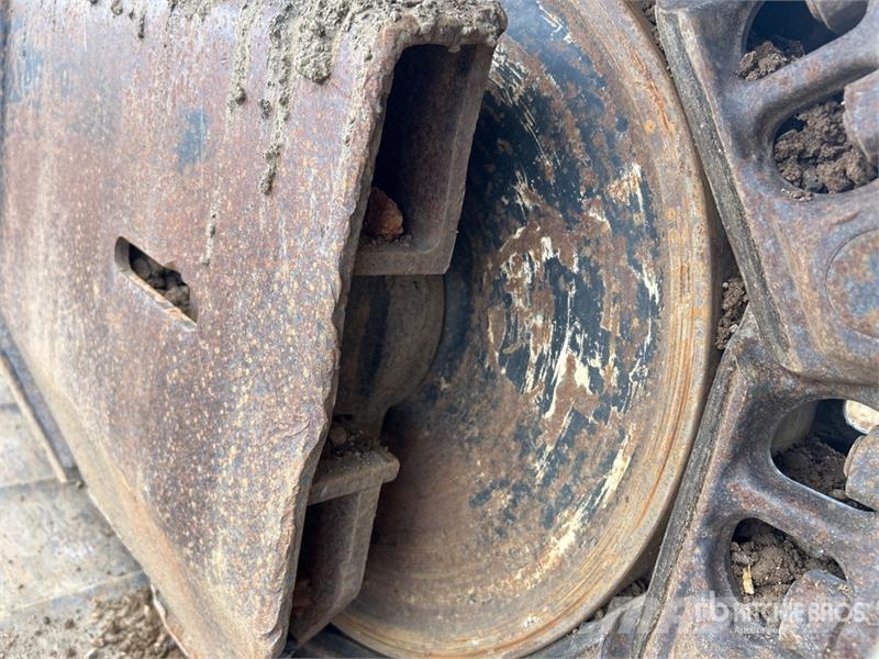 Hitachi ZX210LC-5B Tracked Excavator Crawler excavators