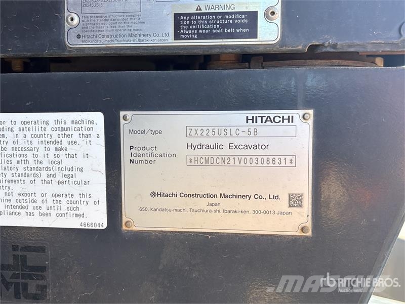 Hitachi ZX225USLC-5 Raupenbagger