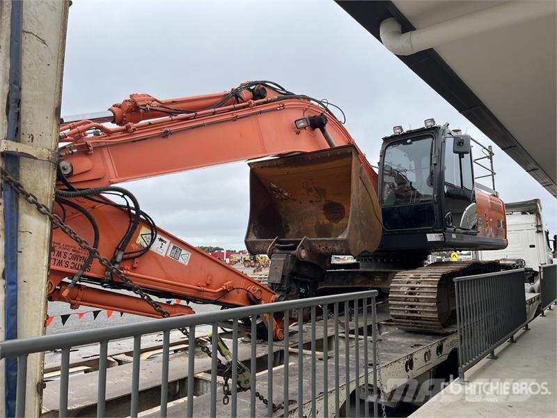 Hitachi ZX260LC-5B Tracked Excavator Roomikekskavaatorid