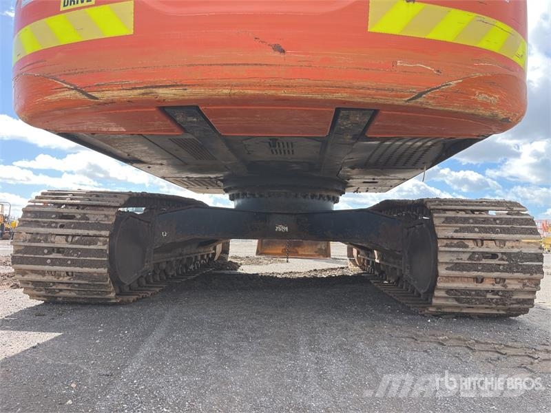 Hitachi ZX260LC-5B Tracked Excavator Lánctalpas kotrók