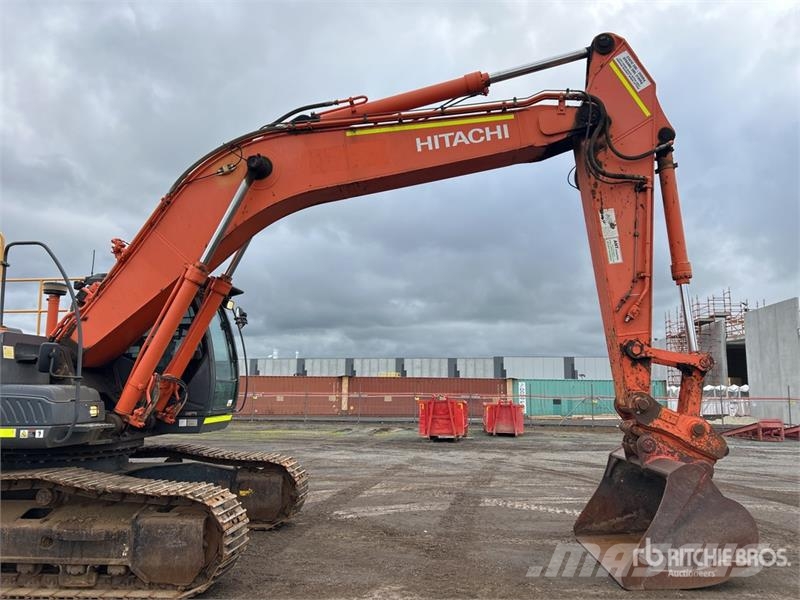 Hitachi ZX330LC Εκσκαφείς με ερπύστριες