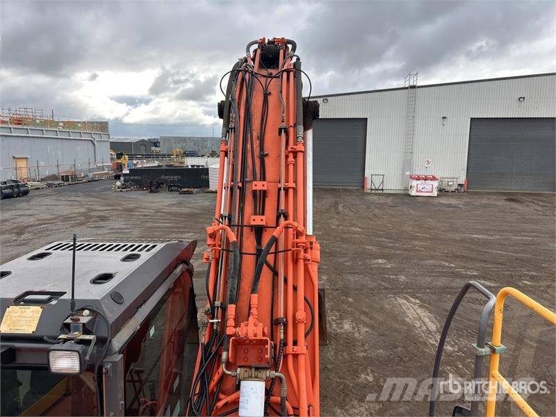 Hitachi ZX330LC Εκσκαφείς με ερπύστριες