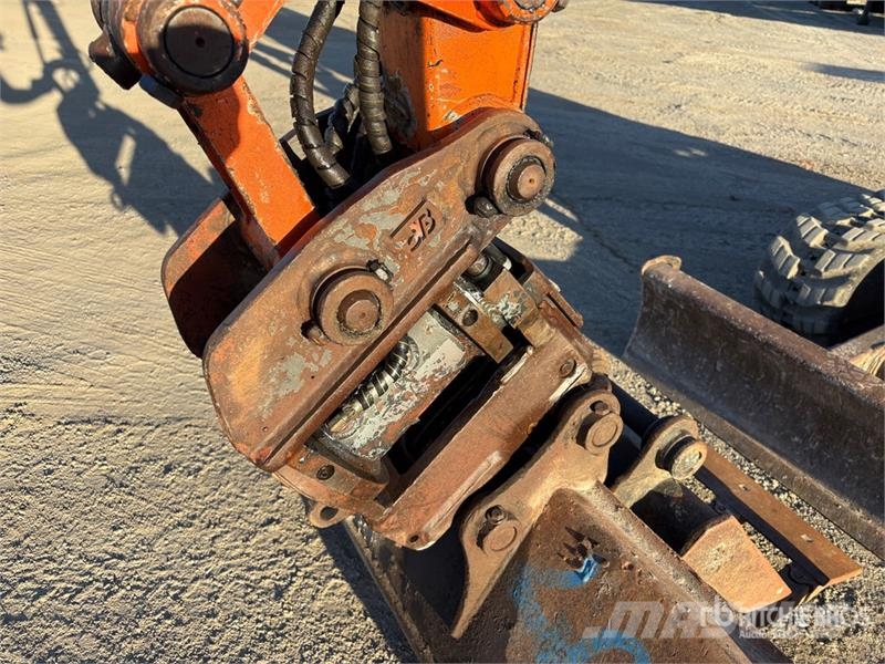 Hitachi ZX33U-5A Mini Excavator Minikaivukoneet < 7t