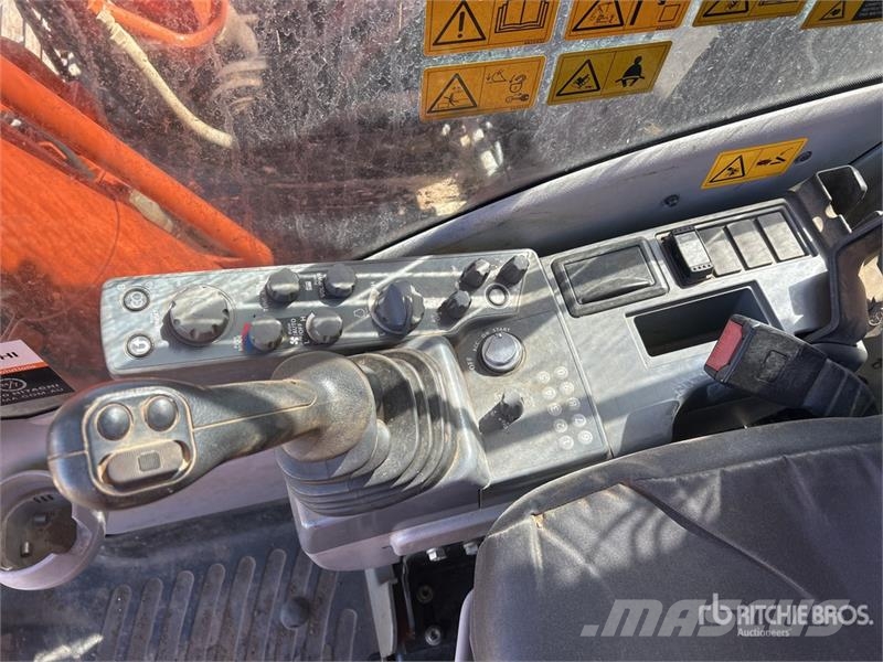 Hitachi ZX360LC-5B Tracked Excavator Pásové rýpadlá