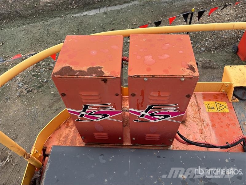 Hitachi ZX360LC-5B Tracked Excavator Roomikekskavaatorid