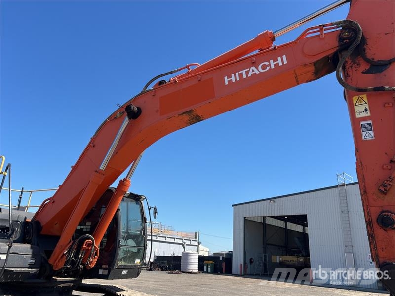 Hitachi ZX360LC-5B Tracked Excavator Pásové rýpadlá