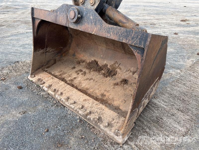 Hitachi ZX360LC-5B Tracked Excavator Roomikekskavaatorid