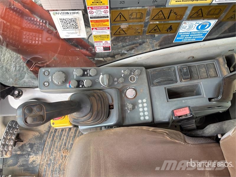 Hitachi ZX360LC-5B Tracked Excavator Roomikekskavaatorid