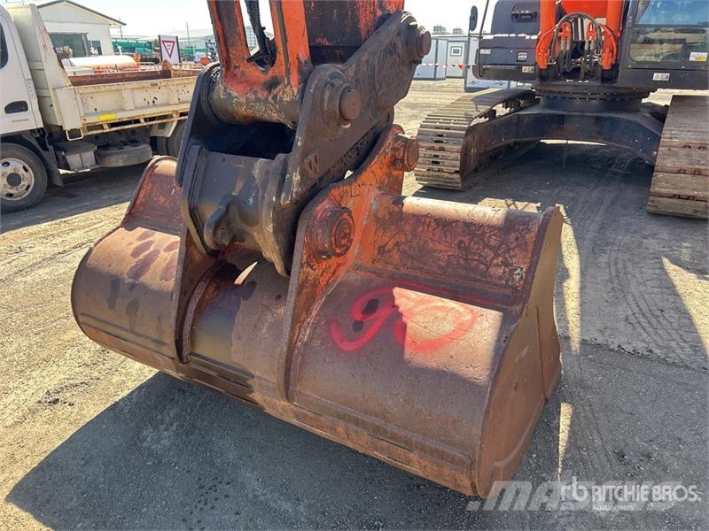 Hitachi ZX360LC-5B Tracked Excavator Pásové rýpadlá