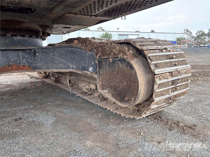 Hitachi ZX360LC-5B Tracked Excavator Roomikekskavaatorid
