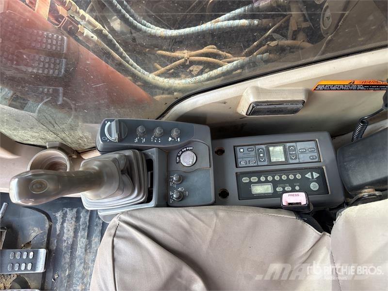 Hitachi ZX470LCH-3 Tracked Excavator Crawler excavators