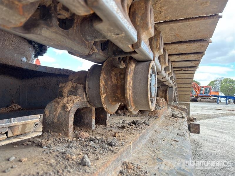 Hitachi ZX470LCH-3 Tracked Excavator Crawler excavators