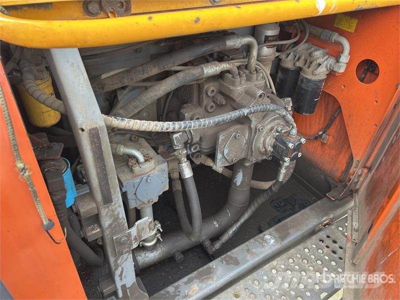 Hitachi ZX470LCH-3 Tracked Excavator (Inoperable) Crawler excavators