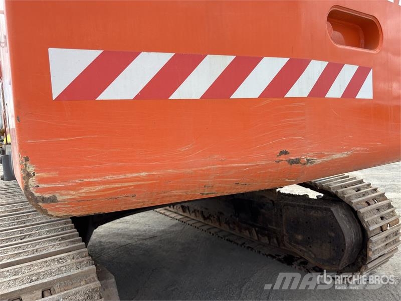 Hitachi ZX470LCH-3 Tracked Excavator Crawler excavators