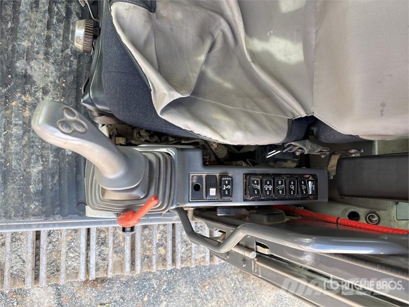 Hitachi ZX470LCH-3 Tracked Excavator Crawler excavators