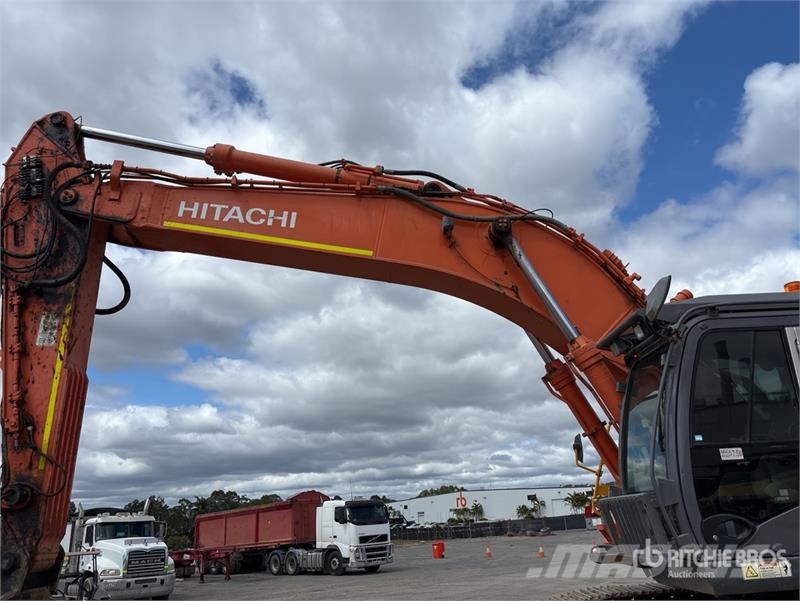 Hitachi ZX470LCH-3 Tracked Excavator Crawler excavators