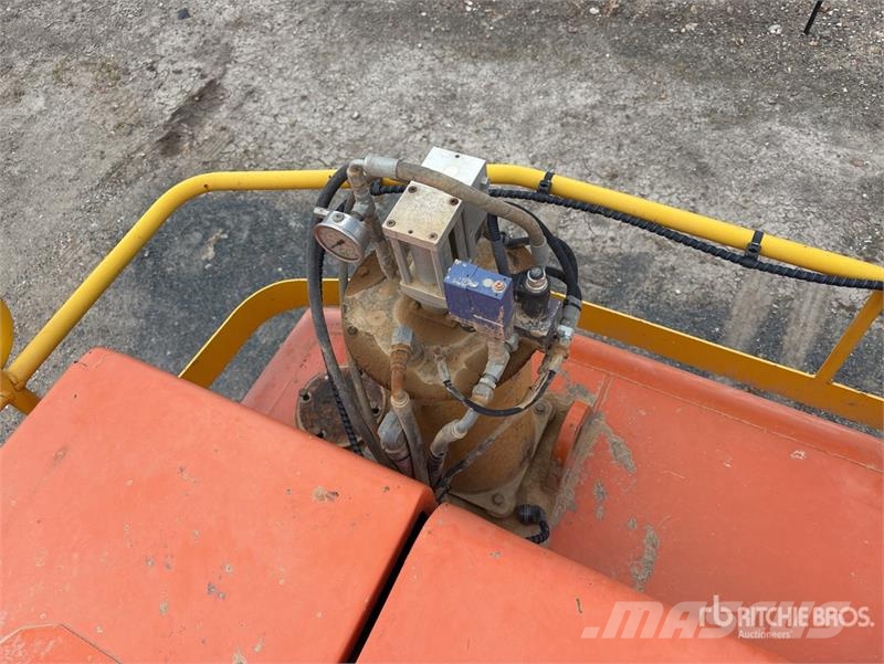 Hitachi ZX470LCH-3 Tracked Excavator Crawler excavators