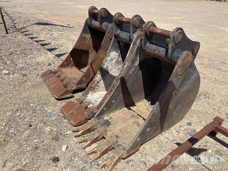 Hitachi ZX85USB-5A Tracked Excavator Гусеничные экскаваторы