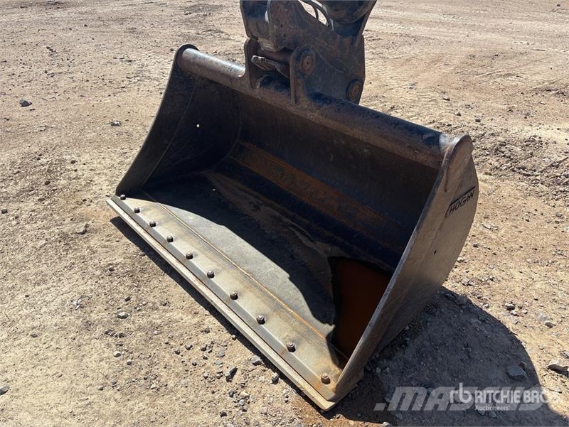 Hitachi ZX85USB-5A Tracked Excavator Гусеничные экскаваторы