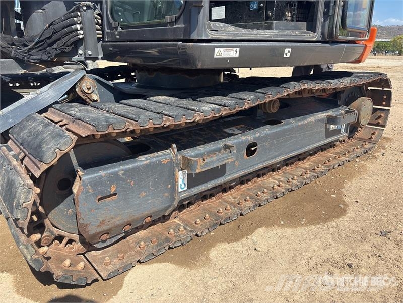 Hitachi ZX85USB-5A Tracked Excavator Гусеничные экскаваторы
