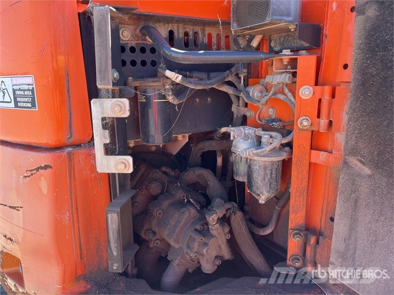 Hitachi ZX85USB-5A Tracked Excavator Lánctalpas kotrók