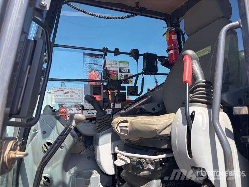 Hitachi ZX85USB-5A Tracked Excavator Гусеничные экскаваторы