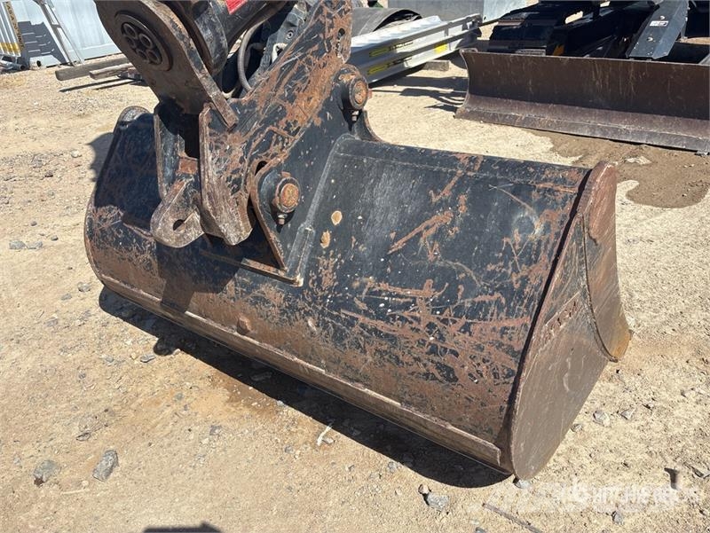Hitachi ZX85USB-5A Tracked Excavator Гусеничные экскаваторы