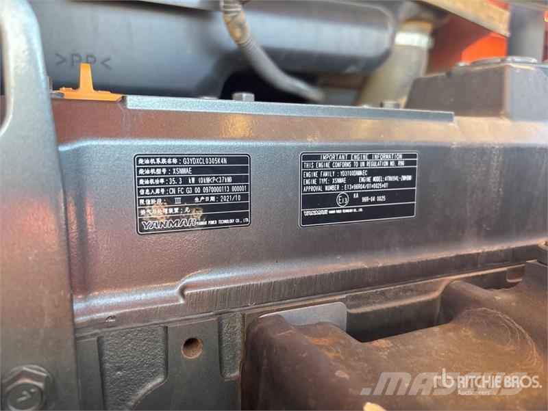 Hitachi ZX85USB-5A Tracked Excavator Гусеничные экскаваторы