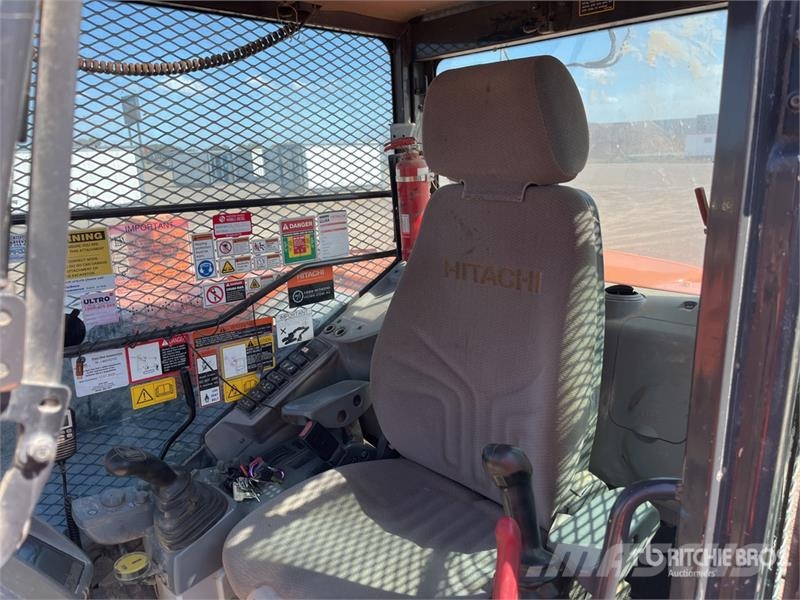 Hitachi ZX85USB-5A Tracked Excavator Lánctalpas kotrók