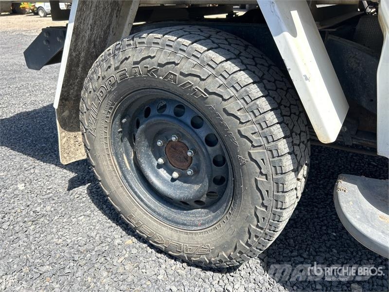 Holden Colorado 4x2 Dual Cab Pickup Ostalo