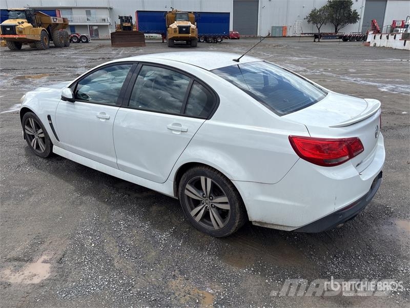 Holden Commodore VF Automobile Легковые автомобили