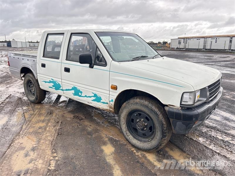 Holden Rodeo TF Series 4x4 Dual Cab Pickup Autre fourgon / utilitaire