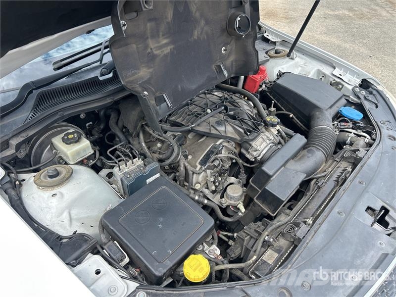 Holden VF Commodore Automobile Automobili