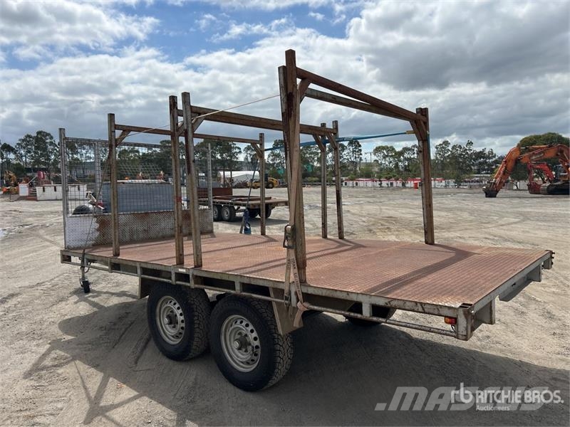 Homemade 4.5 m Bogie/A Flatbed Trailer 自卸半挂车