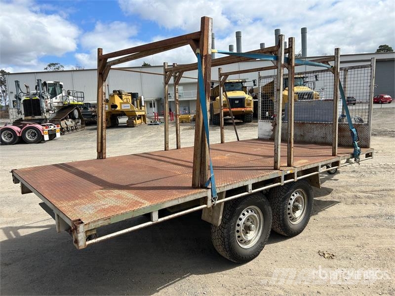  Homemade 4.5 m T/A Flatbed Trailer Flatbed/Dropside trailers