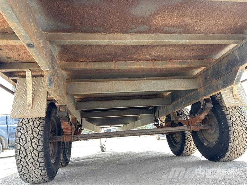  Homemade 4.5 m T/A Flatbed Trailer Flatbed/Dropside trailers