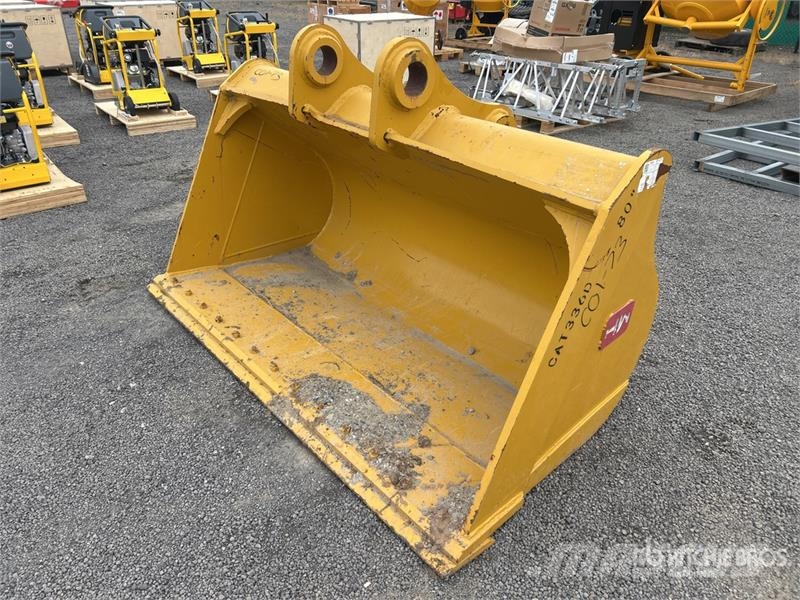Hongwing 2030 mm Cleanup Excavator Bucket - Fits C Buckets