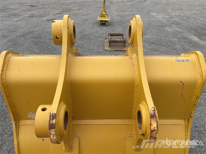 Hongwing LG215-43HDB 1080 mm Digging Excavator Buc Buckets