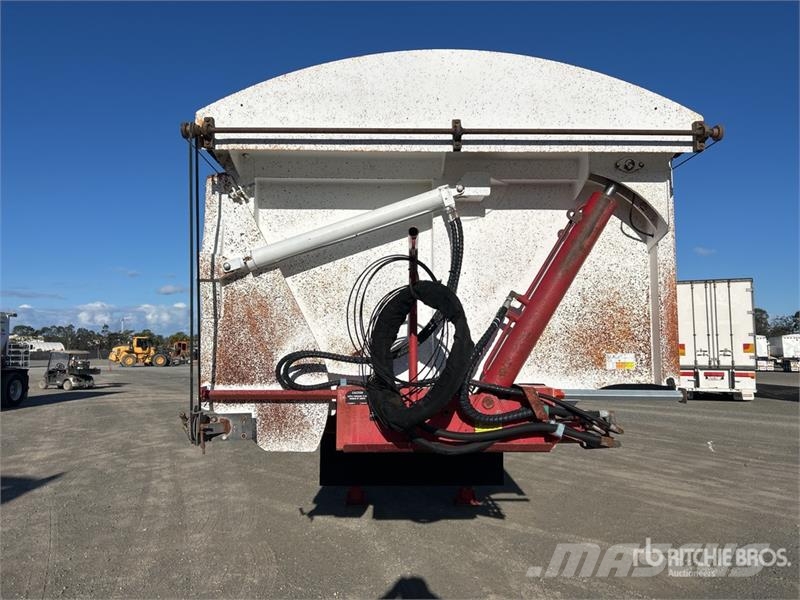 Howard Porter 5.5 m Tri/A B-Double Lead Side Dump Trailer Kallur-haagised