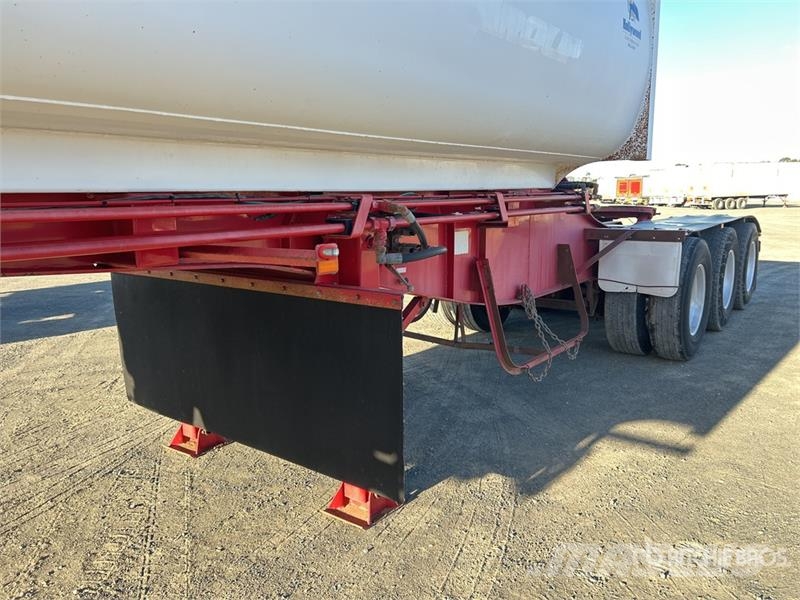 Howard Porter 5.5 m Tri/A B-Double Lead Side Dump Trailer Kallur-haagised