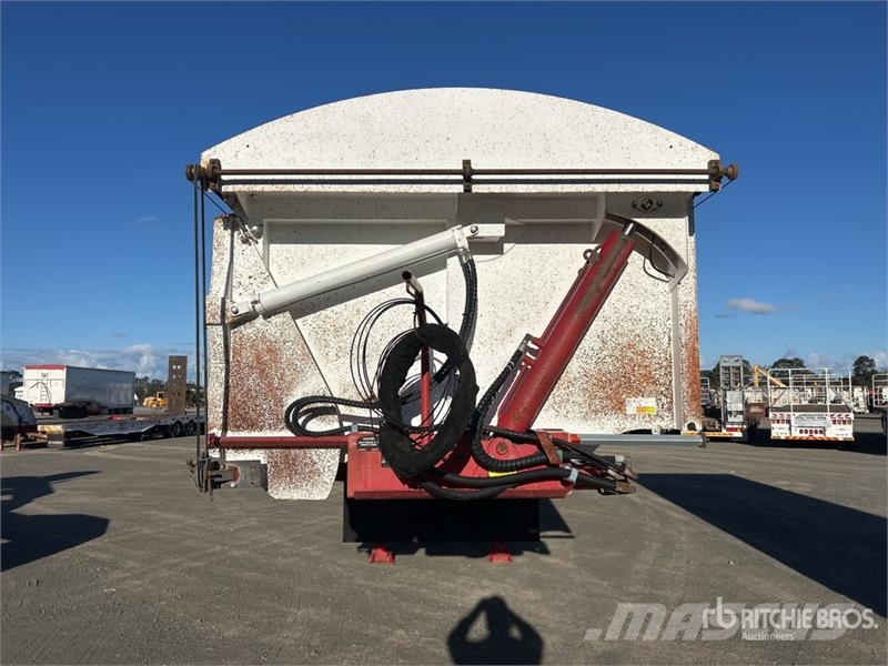 Howard Porter 5.5 m Tri/A B-Double Lead Side Dump Trailer Kallur-haagised