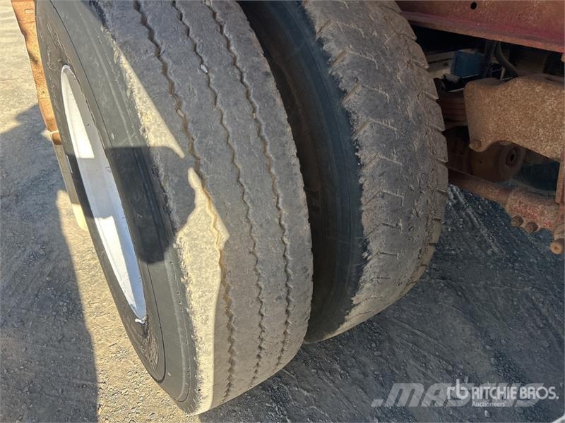 Howard Porter 8 m Tri/A Side Dump Trailer Ανατρεπόμενες ρυμούλκες