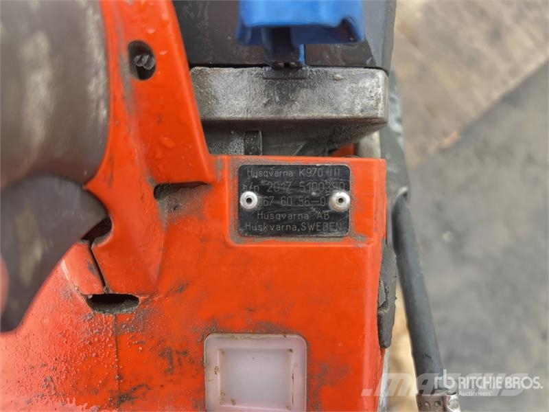 Husqvarna K970 Concrete Cutting Saw مكونات أخرى