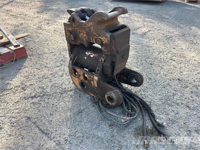  Hydraulic Tilting Quick Hitch Other components